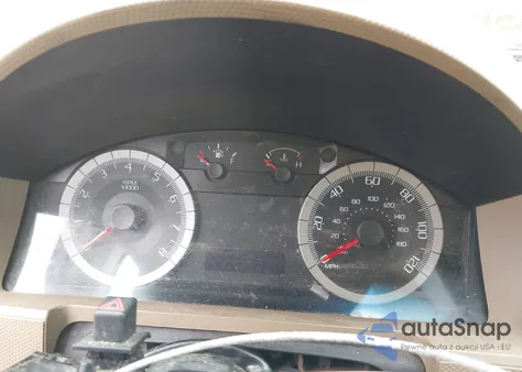 2009 Ford Escape Xlt from USA, damaged, VIN 1FMCU03739KB69548